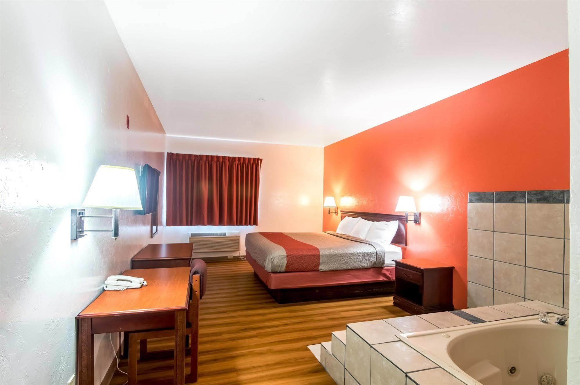 Motel 6-Oklahoma City, Ok Zewnętrze zdjęcie